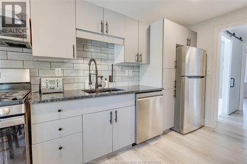 298 George Unit# Upper, Amherstburg, ON - Indoor Photo Showing Kitchen