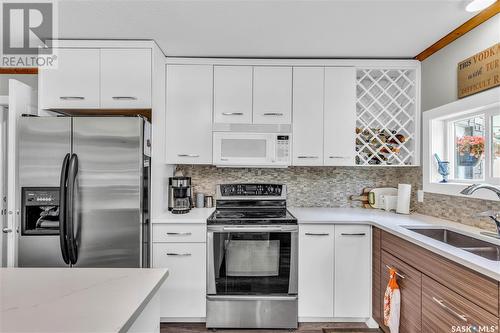 102 Moore Drive, Christopher Lake, SK - Indoor Photo Showing Kitchen