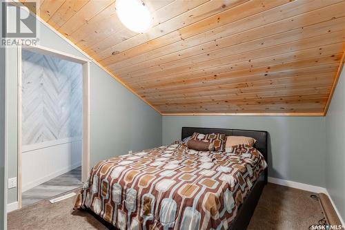 102 Moore Drive, Christopher Lake, SK - Indoor Photo Showing Bedroom