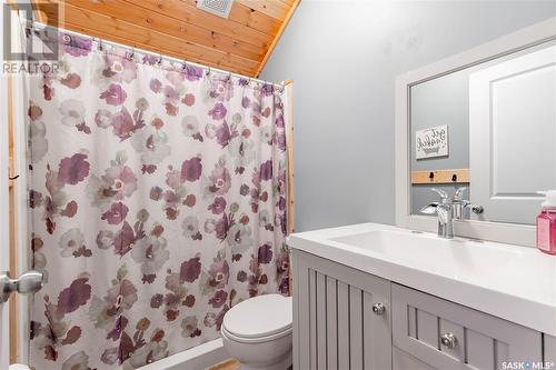 102 Moore Drive, Christopher Lake, SK - Indoor Photo Showing Bathroom