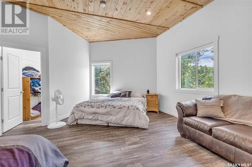 102 Moore Drive, Christopher Lake, SK - Indoor Photo Showing Bedroom