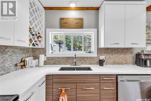 102 Moore Drive, Christopher Lake, SK - Indoor Photo Showing Kitchen