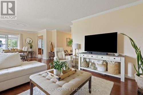 50 Elmdale Drive, Prince Edward County (Wellington), ON - Indoor Photo Showing Living Room