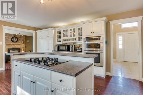 1 Meadowbrook Lane, Thames Centre (Thorndale), ON - Indoor Photo Showing Kitchen