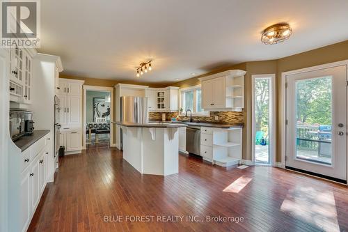 1 Meadowbrook Lane, Thames Centre (Thorndale), ON - Indoor Photo Showing Kitchen