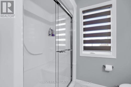 3747 Somerston Crescent, London, ON - Indoor Photo Showing Bathroom