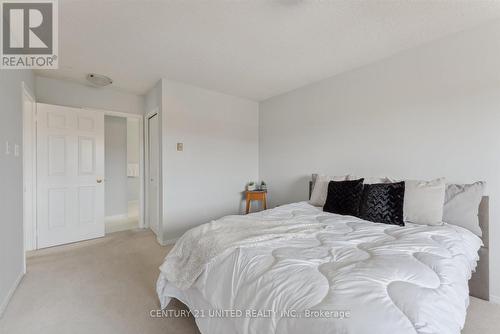 310 - 2183 Walker Avenue, Peterborough (Ashburnham), ON - Indoor Photo Showing Bedroom