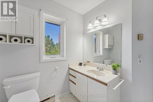 310 - 2183 Walker Avenue, Peterborough (Ashburnham), ON - Indoor Photo Showing Bathroom