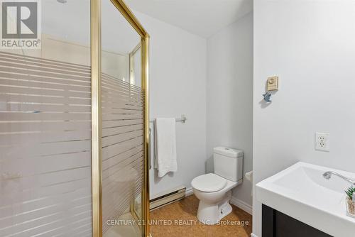 310 - 2183 Walker Avenue, Peterborough (Ashburnham), ON - Indoor Photo Showing Bathroom