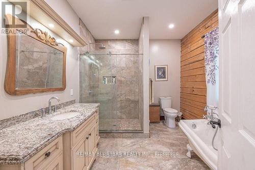 177 Ellwood Crescent, Galway-Cavendish And Harvey, ON - Indoor Photo Showing Bathroom