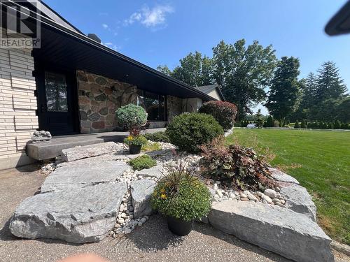 294 Seventh Concession Road W, Brant (Burford), ON - Outdoor