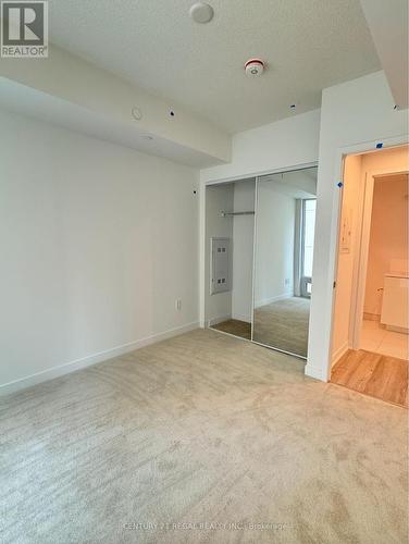 402 - 238 Simcoe Street, Toronto (Kensington-Chinatown), ON - Indoor Photo Showing Other Room