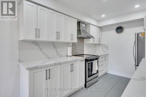 81 Breakwater Drive, Whitby (Port Whitby), ON - Indoor Photo Showing Kitchen