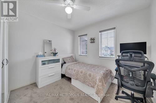 81 Breakwater Drive, Whitby (Port Whitby), ON - Indoor Photo Showing Bedroom