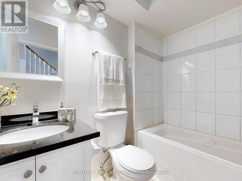 9504 Sheppard Avenue E, Toronto, ON - Indoor Photo Showing Bathroom