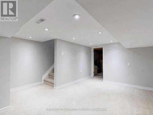 9504 Sheppard Avenue E, Toronto, ON - Indoor Photo Showing Other Room