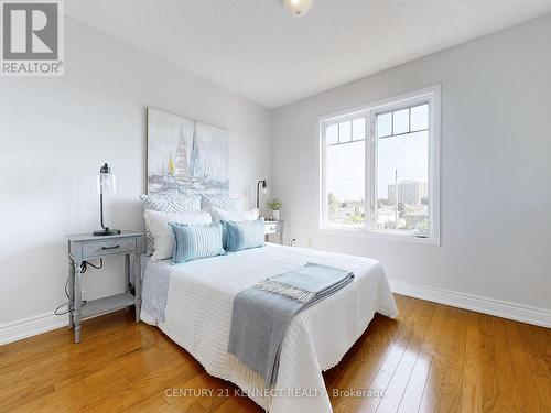 9504 Sheppard Avenue E, Toronto (Malvern), ON - Indoor Photo Showing Bedroom