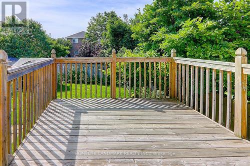 22 Taos Court, Richmond Hill (Westbrook), ON - Outdoor With Exterior