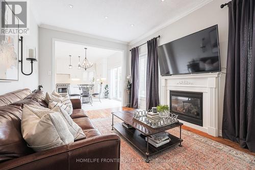 9 Hearthside Avenue, Richmond Hill, ON - Indoor Photo Showing Living Room With Fireplace