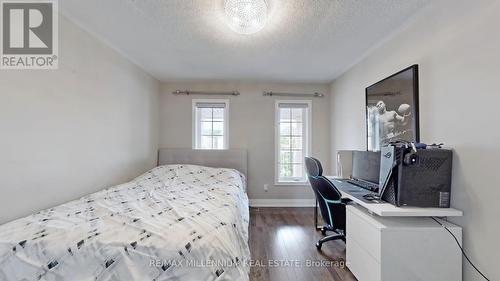 239 Vellore Woods Boulevard, Vaughan, ON - Indoor Photo Showing Bedroom