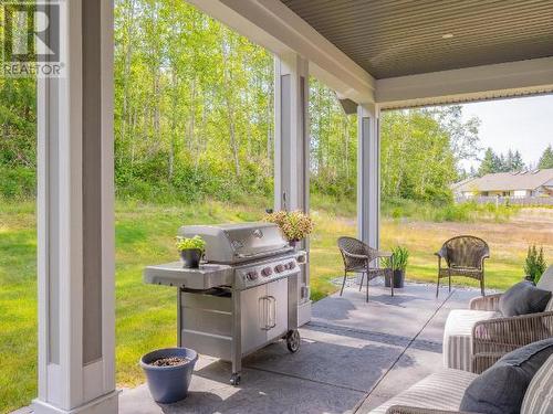 4048 Saturna Ave, Powell River, BC - Outdoor With Deck Patio Veranda With Exterior