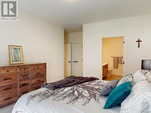 4048 Saturna Ave, Powell River, BC - Indoor Photo Showing Bedroom