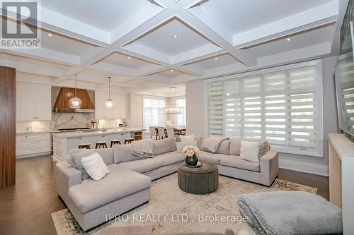 79 Clissold Road, Toronto (Islington-City Centre West), ON - Indoor Photo Showing Living Room