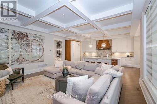 79 Clissold Road, Toronto (Islington-City Centre West), ON - Indoor Photo Showing Living Room