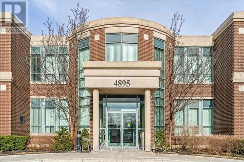 1703 - 4850 Glen Erin Drive, Mississauga, ON - Outdoor