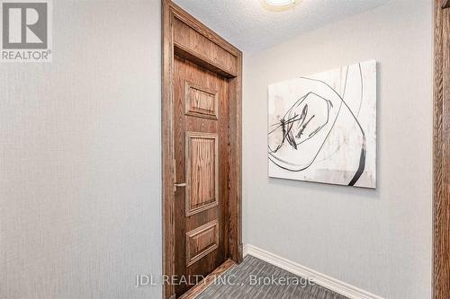 1703 - 4850 Glen Erin Drive, Mississauga, ON - Indoor Photo Showing Other Room