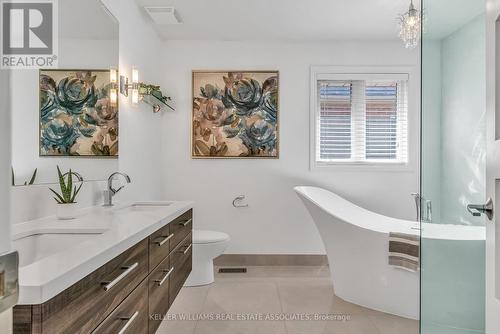 61 Chaplin Crescent, Halton Hills (Georgetown), ON - Indoor Photo Showing Bathroom