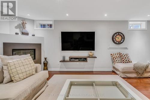 61 Chaplin Crescent, Halton Hills (Georgetown), ON - Indoor Photo Showing Living Room With Fireplace