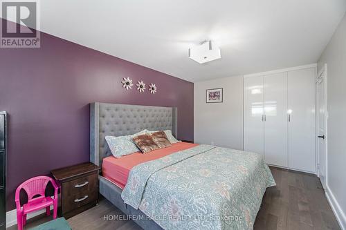 2 Ebby Avenue, Brampton (Heart Lake West), ON - Indoor Photo Showing Bedroom