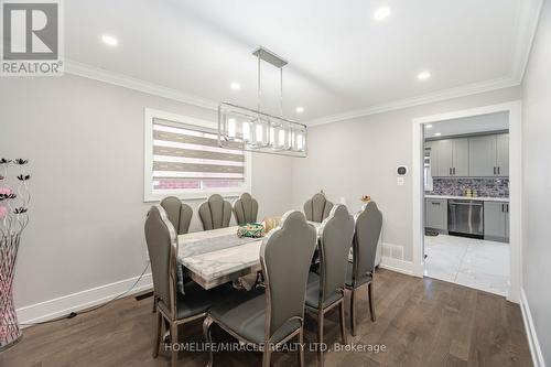 2 Ebby Avenue, Brampton (Heart Lake West), ON - Indoor Photo Showing Dining Room