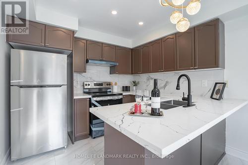 36 Frontenac Crescent, Brampton (Fletcher'S Meadow), ON - Indoor Photo Showing Kitchen With Stainless Steel Kitchen With Double Sink With Upgraded Kitchen