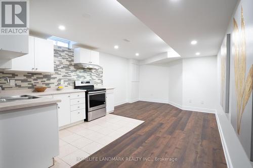 36 Frontenac Crescent, Brampton, ON - Indoor Photo Showing Kitchen With Double Sink With Upgraded Kitchen