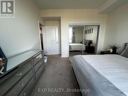 316 - 5327 Upper Middle Road, Burlington, ON - Indoor Photo Showing Bedroom