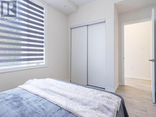 45 Knotsberry Circle, Brampton (Bram West), ON - Indoor Photo Showing Bedroom