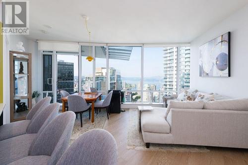 3708 1283 Howe Street, Vancouver, BC - Indoor Photo Showing Living Room