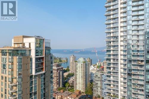 3708 1283 Howe Street, Vancouver, BC - Outdoor With Facade