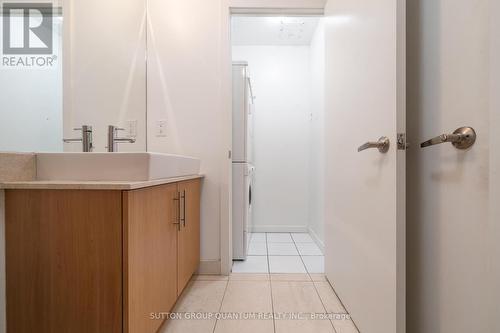 1209 - 55 Bremner Boulevard, Toronto (Waterfront Communities), ON - Indoor Photo Showing Bathroom