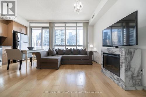 1209 - 55 Bremner Boulevard, Toronto (Waterfront Communities), ON - Indoor Photo Showing Living Room With Fireplace