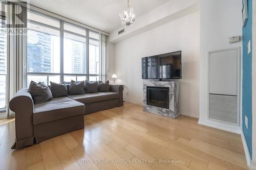 1209 - 55 Bremner Boulevard, Toronto (Waterfront Communities), ON - Indoor Photo Showing Living Room With Fireplace