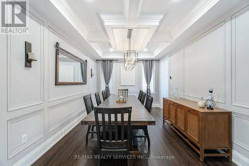 74 Donnan Drive, New Tecumseth, ON - Indoor Photo Showing Dining Room