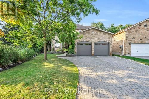 13 Mulberry Court, Barrie, ON - Outdoor