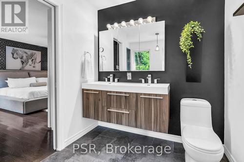 13 Mulberry Court, Barrie (Innis-Shore), ON - Indoor Photo Showing Bathroom