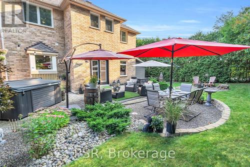 13 Mulberry Court, Barrie (Innis-Shore), ON - Outdoor