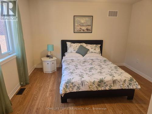 220 Warden Street, Clearview (Stayner), ON - Indoor Photo Showing Bedroom