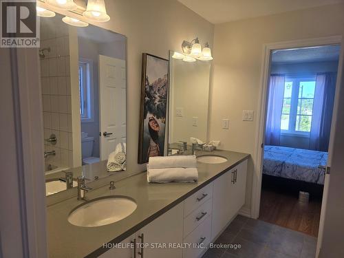 220 Warden Street, Clearview (Stayner), ON - Indoor Photo Showing Bathroom