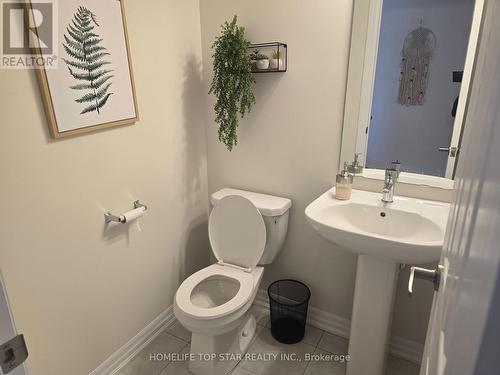 220 Warden Street, Clearview (Stayner), ON - Indoor Photo Showing Bathroom